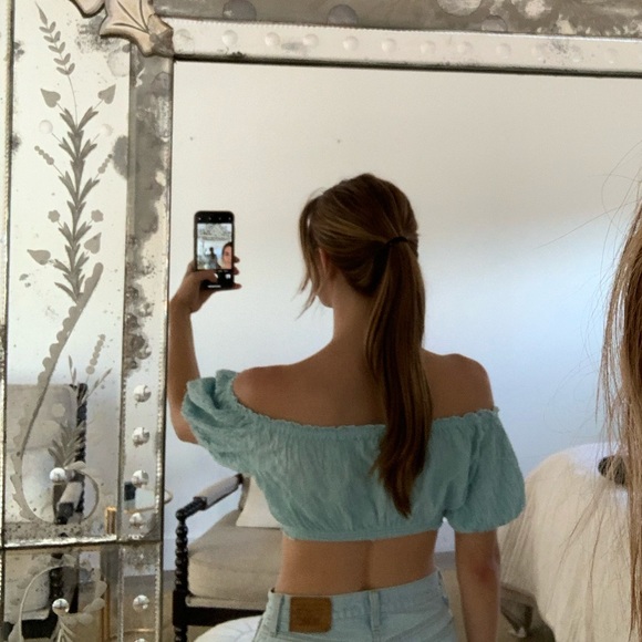 Pin striped crop top - Picture 2 of 4